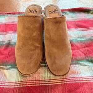 Sofft Tan Suede Block Heel Mule Booties Size 6